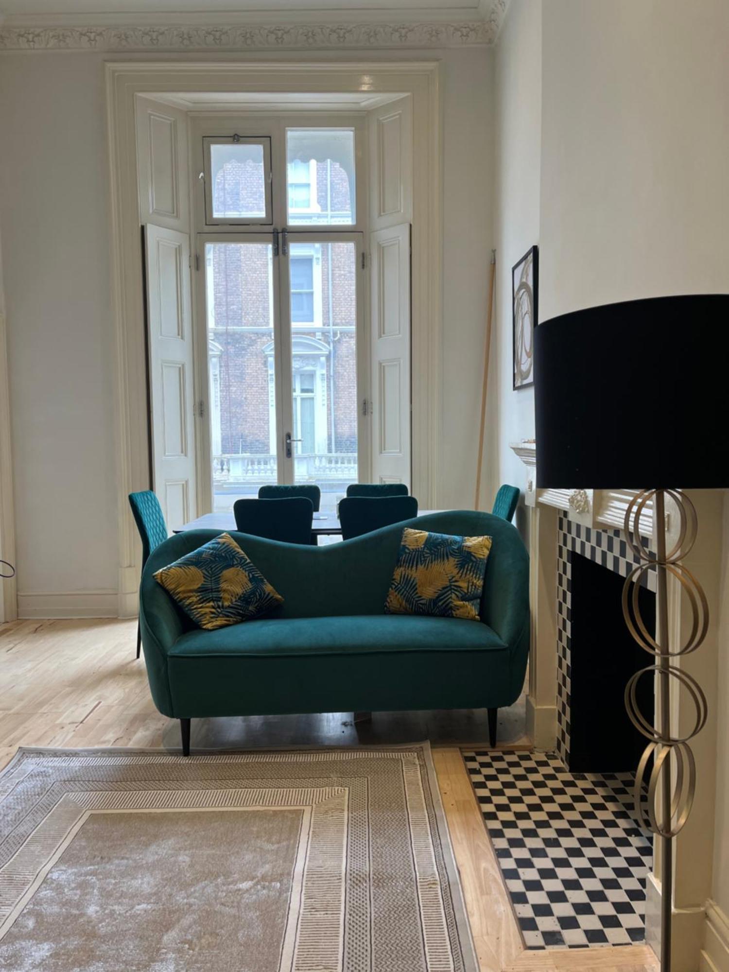 Apartment Newly Refurbished- Awesome Very Flat In Famous Notting Hill With A Balcony *